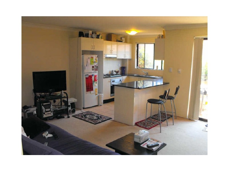 15/6-10 Myra Rd, Dulwich Hill NSW 2203