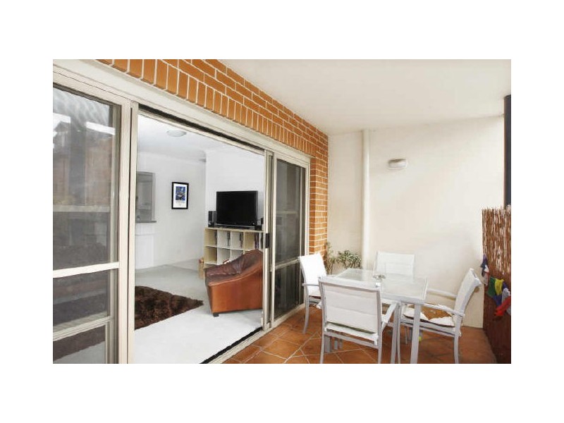 1/6 Williams Pde, Dulwich Hill NSW 2203