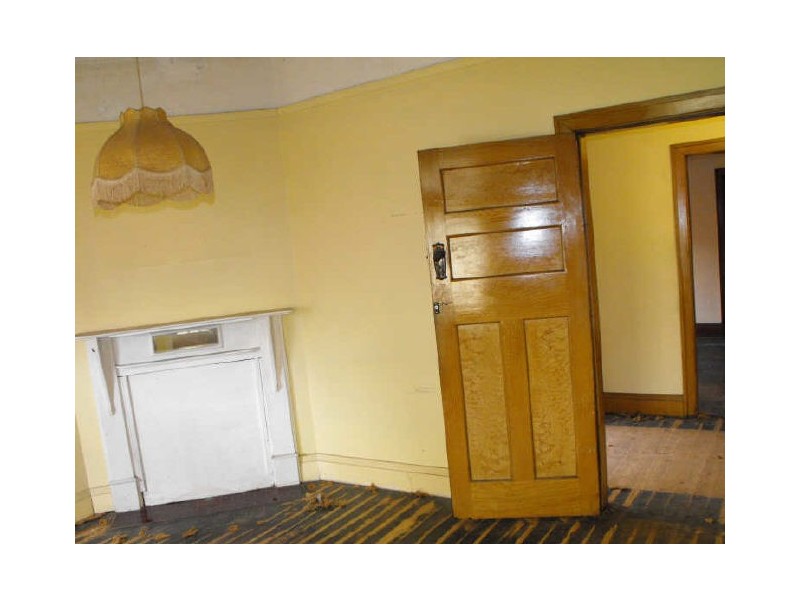 4 Pine St, Marrickville NSW 2204