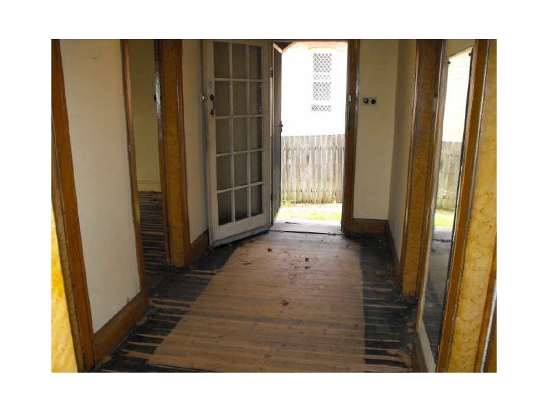 4 Pine St, Marrickville NSW 2204