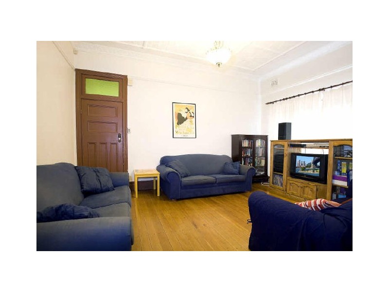 3 Kays Ave, Dulwich Hill NSW 2203