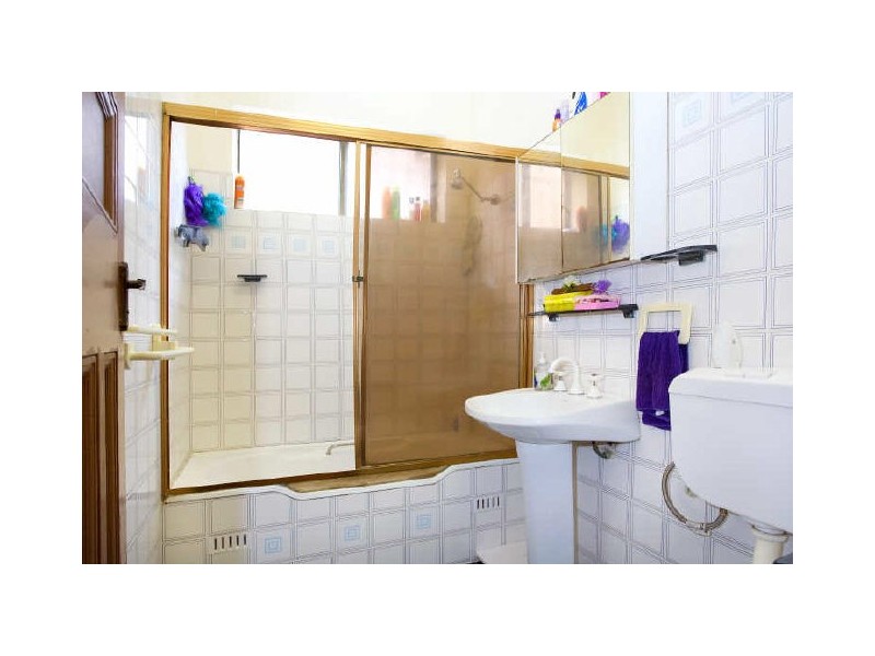 3 Kays Ave, Dulwich Hill NSW 2203