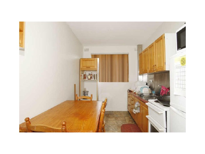 1/7 Myer St, Roselands NSW 2196