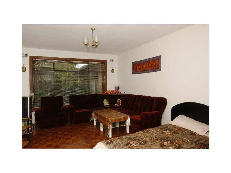 13/8-14 Parry Ave, Narwee NSW 2209