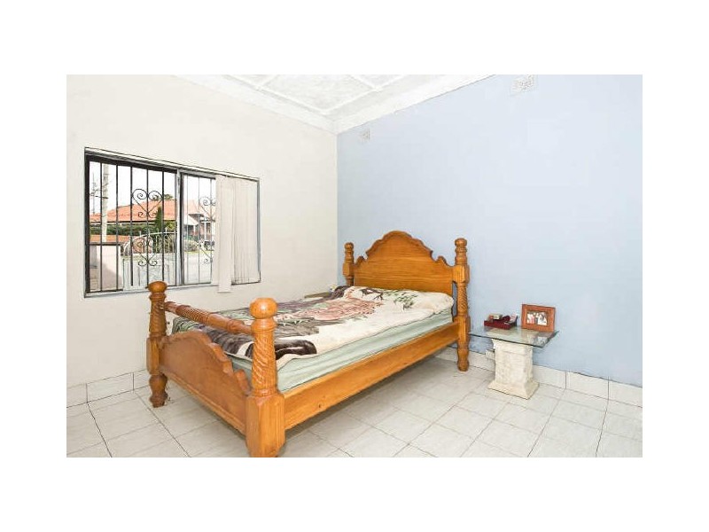 53 Kilbride St, Hurlstone Park NSW 2193