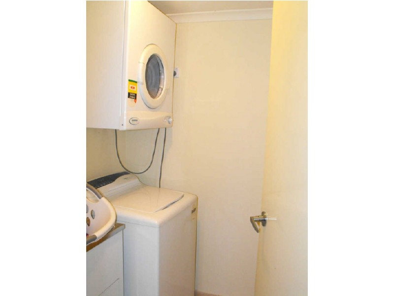18/6-10 Myra Rd, Dulwich Hill NSW 2203