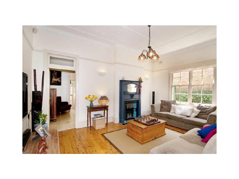 112 Melford St, Hurlstone Park NSW 2193