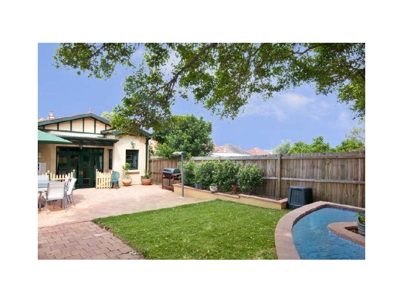 112 Melford St, Hurlstone Park NSW 2193