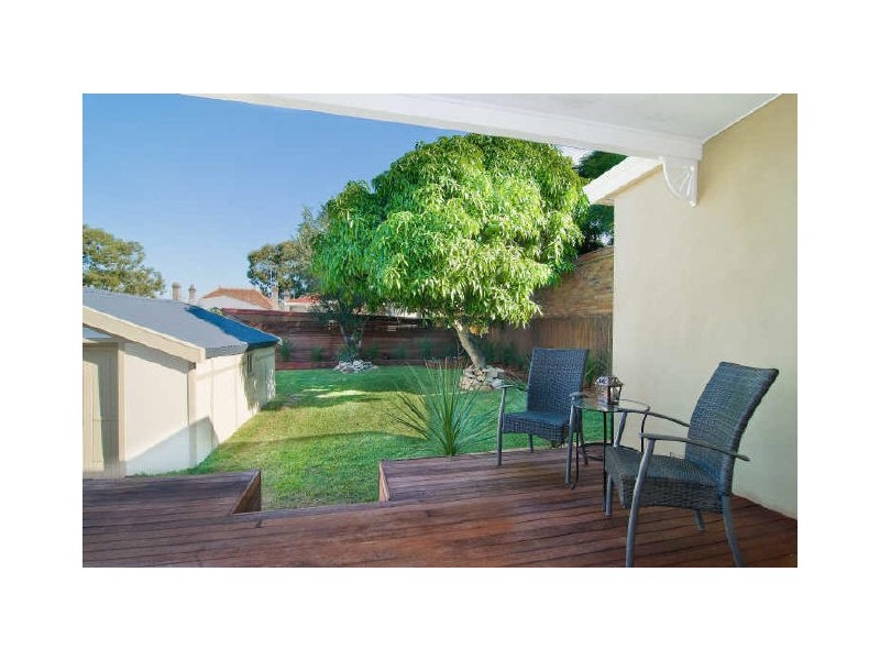 92 Floss St, Hurlstone Park NSW 2193