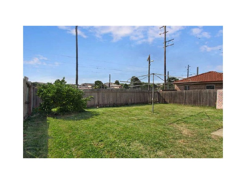 27 Leofrene Ave, Marrickville NSW 2204