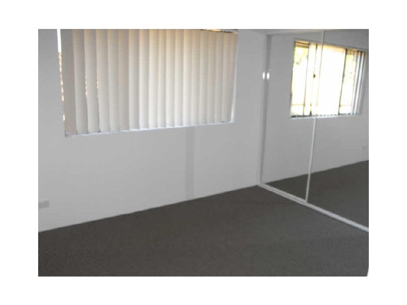 16/6-10 Myra Rd, Dulwich Hill NSW 2203