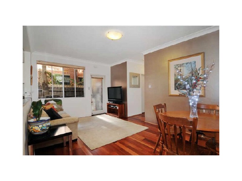 2/19 Church St, Ashfield NSW 2131