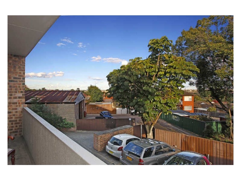 2/682 New Canterbury Rd, Hurlstone Park NSW 2193