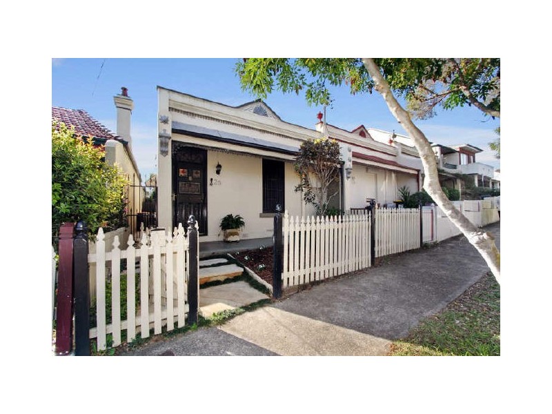 26 Dulwich St, Dulwich Hill NSW 2203