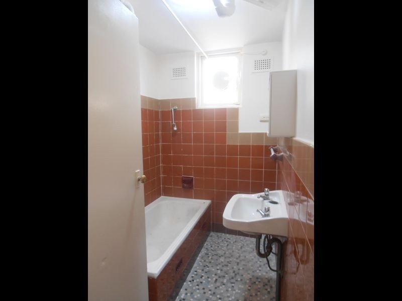 2/468 Illawarra Road, Marrickville NSW 2204