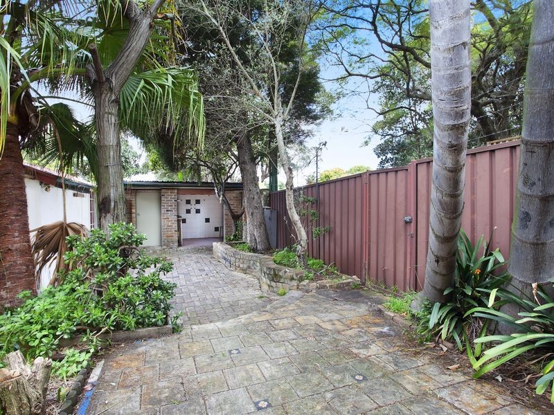 95 Windsor Rd, Dulwich Hill NSW 2203