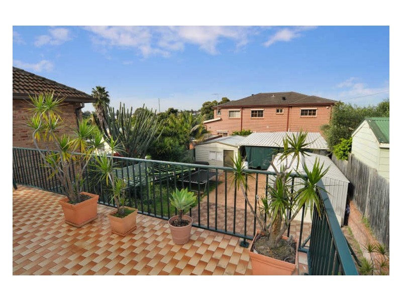 26 Excelsior Pde, Marrickville NSW 2204