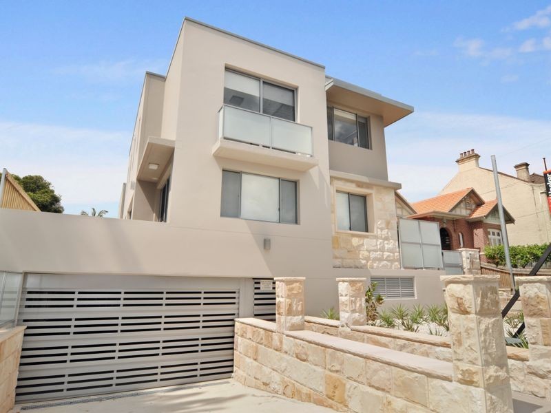 2/165 Denison Rd, Dulwich Hill NSW 2203