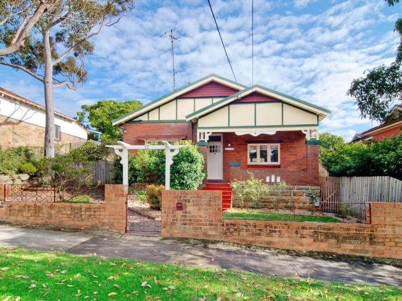 17 Hurlstone Ave, Hurlstone Park NSW 2193