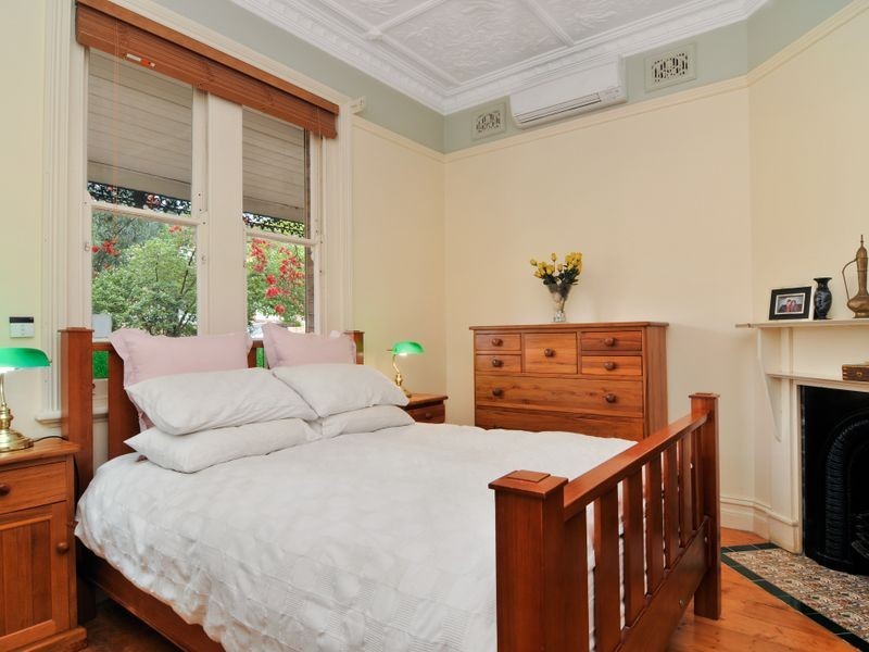 6 Cary Street, Marrickville NSW 2204