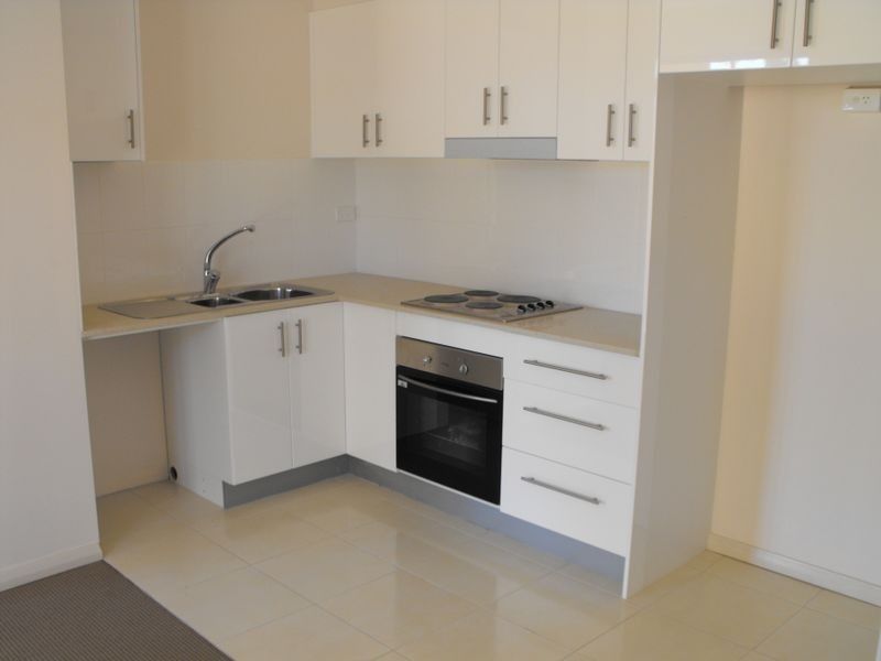3/2A Euston Road, Hurlstone Park NSW 2193