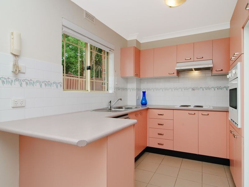 3/2 Gower Street, Hurlstone Park NSW 2193