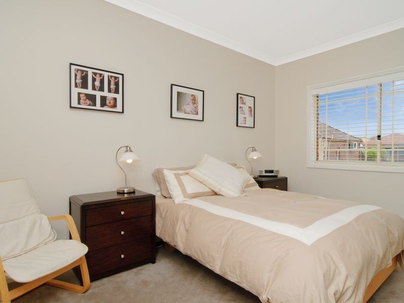 3/2 Gower Street, Hurlstone Park NSW 2193