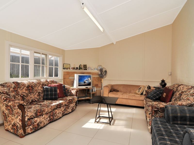 26 Henry Street, Punchbowl NSW 2196