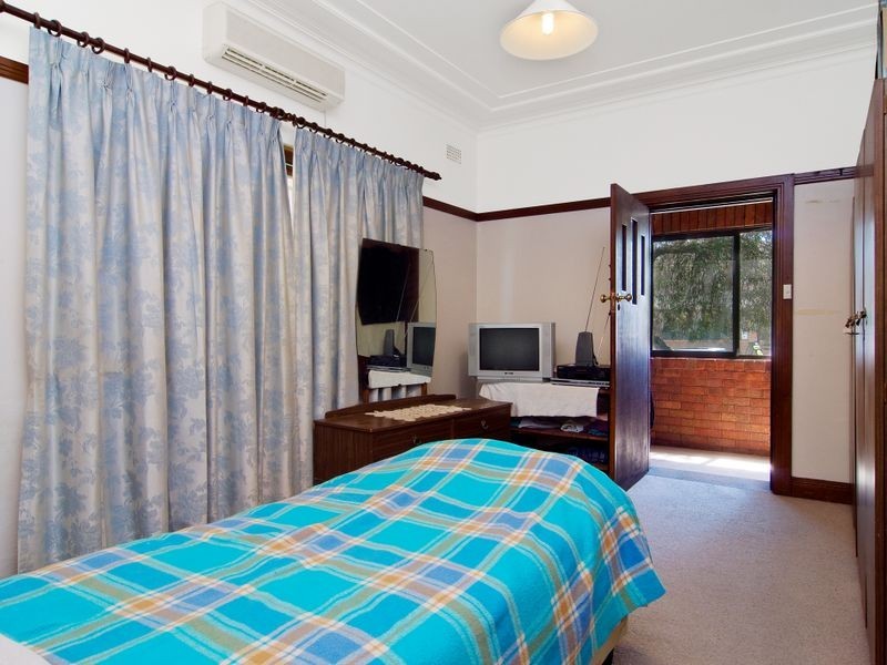 1/156 Canterbury Road, Canterbury NSW 2193