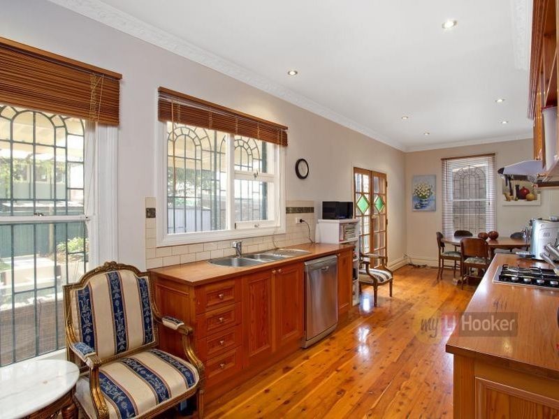 693 New Canterbury Rd, Dulwich Hill NSW 2203