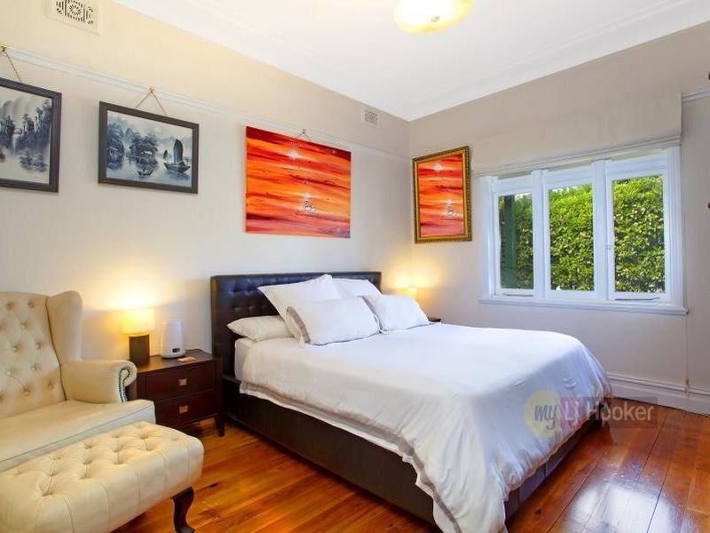 693 New Canterbury Rd, Dulwich Hill NSW 2203