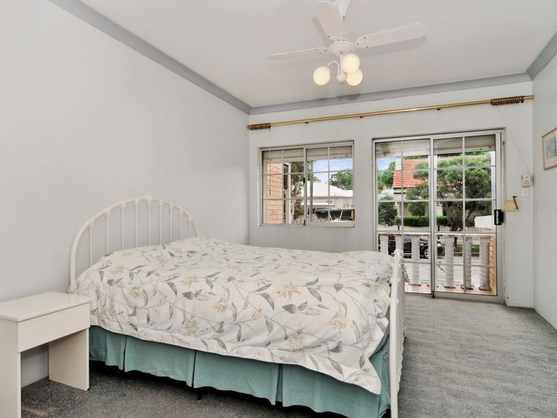 21A Windsor Road, Dulwich Hill NSW 2203