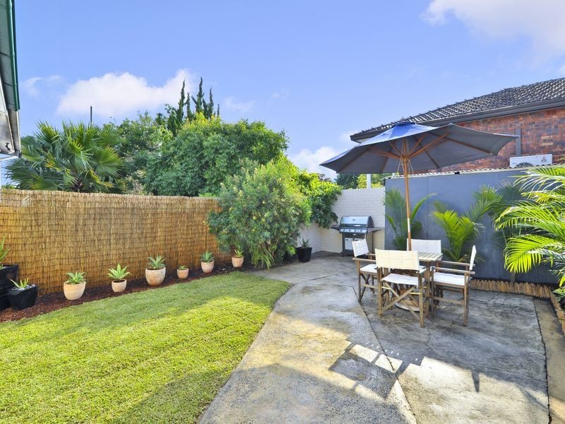 41 Duntroon Street, Hurlstone Park NSW 2193