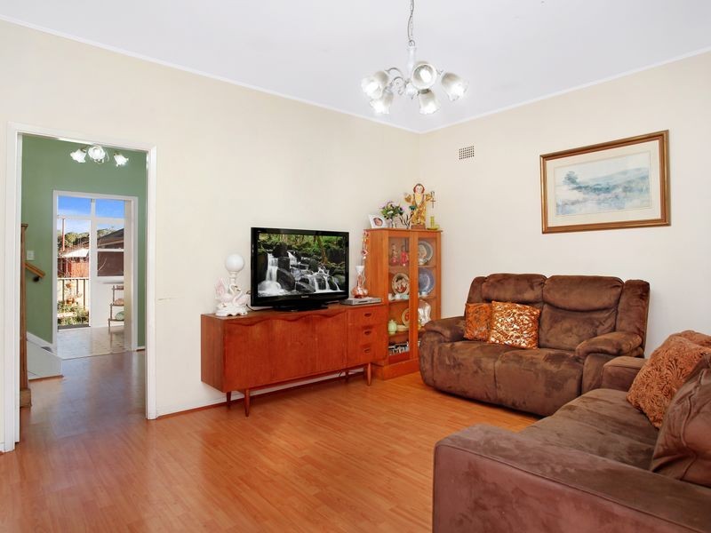 10 Crawford Place, Marrickville NSW 2204