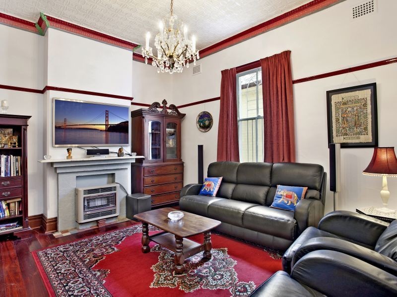 23 Barnsbury Grove, Dulwich Hill NSW 2203