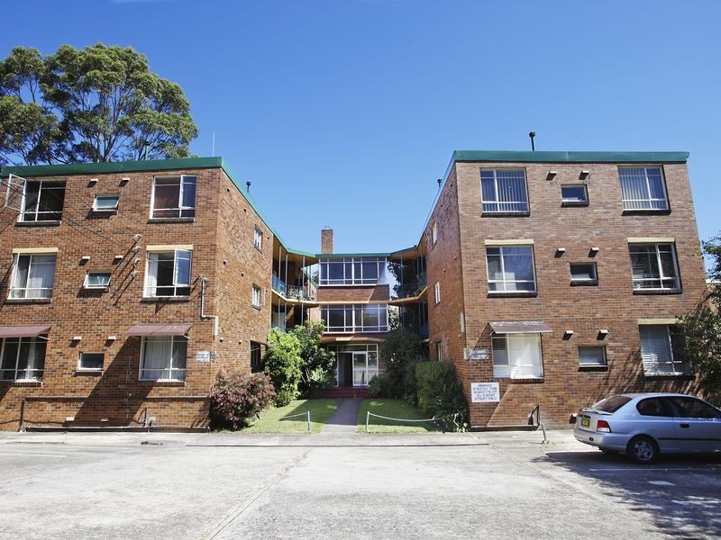 24/18a Ewart Street, Marrickville NSW 2204