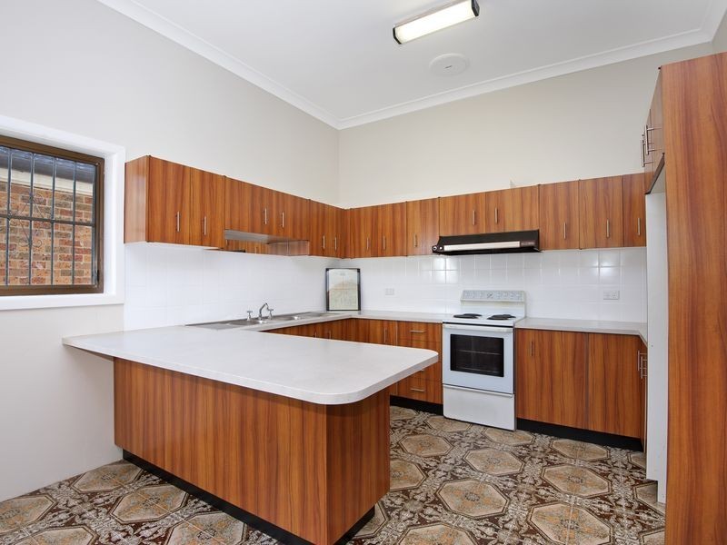 27 Dunstaffenage Street, Hurlstone Park NSW 2193