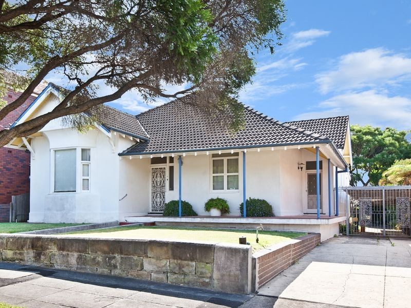 2 Yule Street, Dulwich Hill NSW 2203