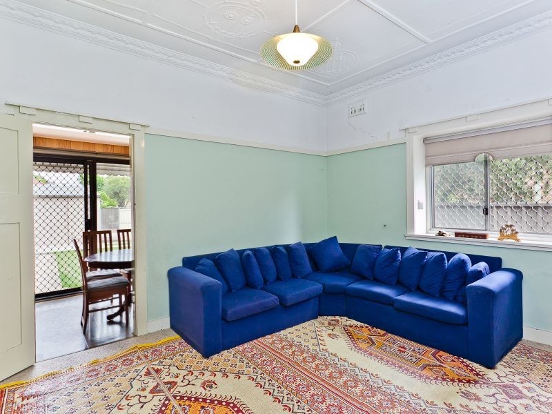 5 Tudor Street, Belmore NSW 2192