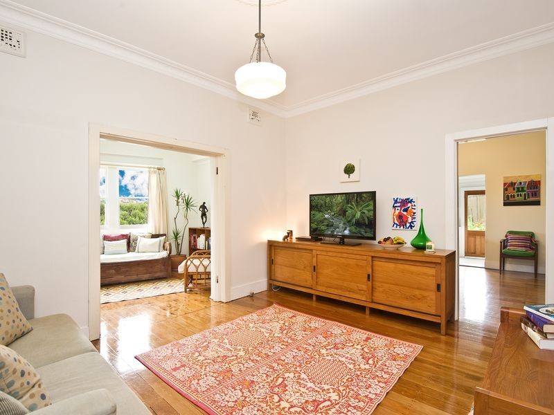 40 Foord Avenue, Hurlstone Park NSW 2193