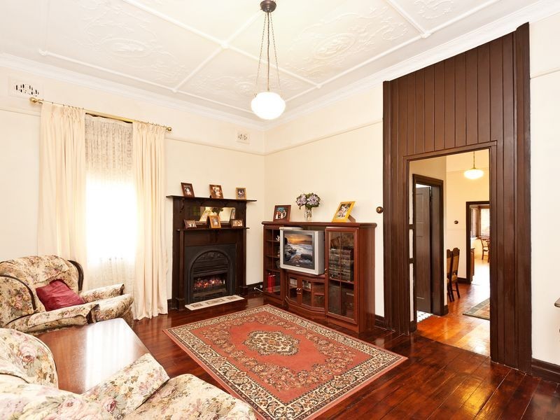 68 Denison Road, Lewisham NSW 2049