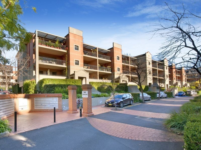 18/8 Williams Parade, Dulwich Hill NSW 2203