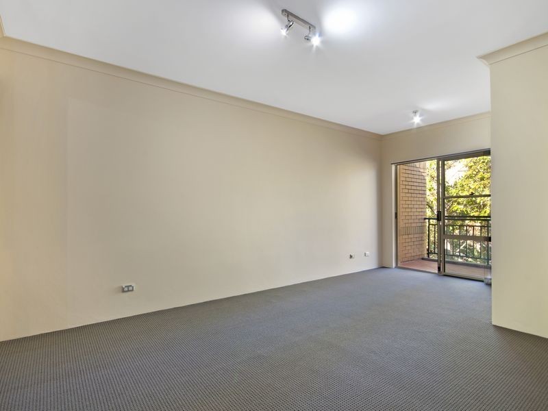 18/8 Williams Parade, Dulwich Hill NSW 2203