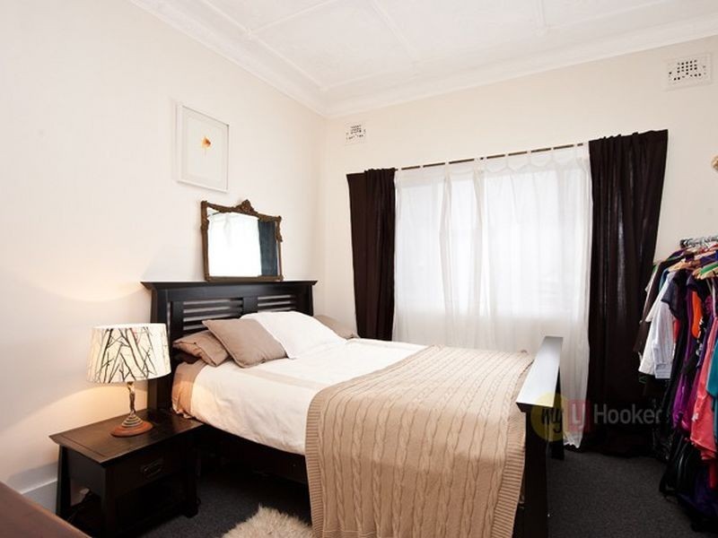 26 Floss Street, Hurlstone Park NSW 2193