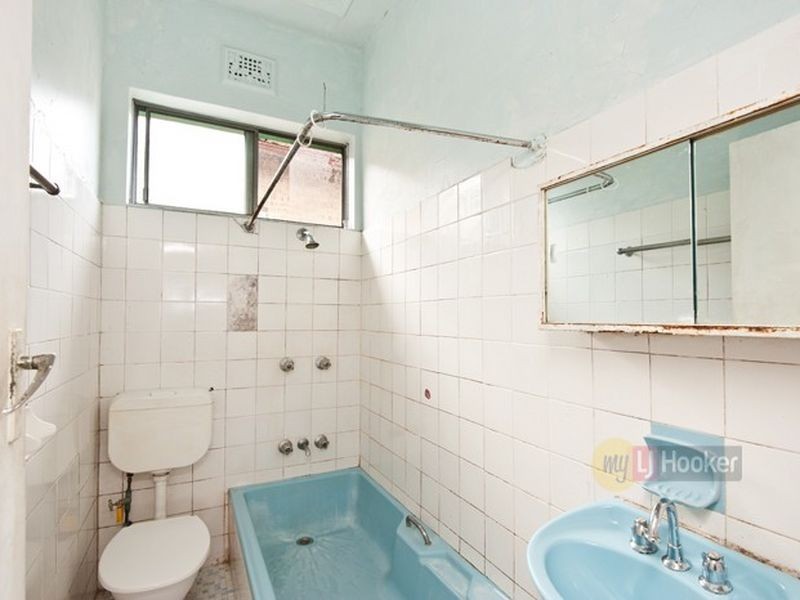 26 Floss Street, Hurlstone Park NSW 2193