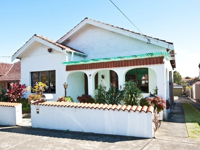 37 Macarthur Parade, Dulwich Hill NSW 2203