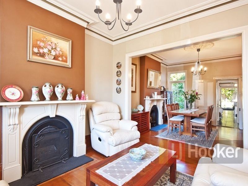 9 Pile Street, Dulwich Hill NSW 2203