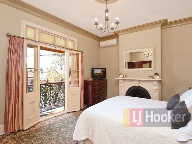 9 Pile Street, Dulwich Hill NSW 2203