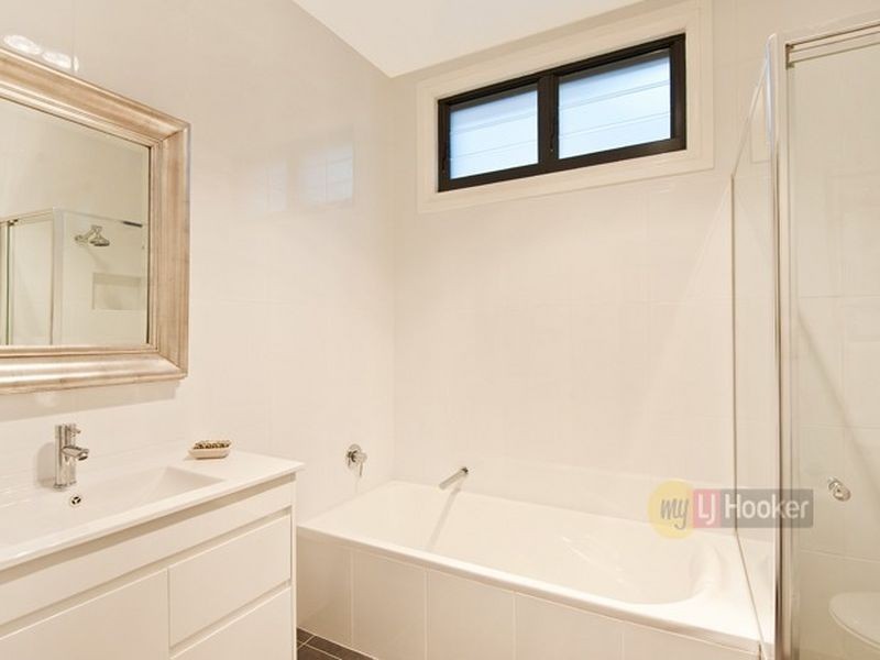 34 Beach Rd, Dulwich Hill NSW 2203