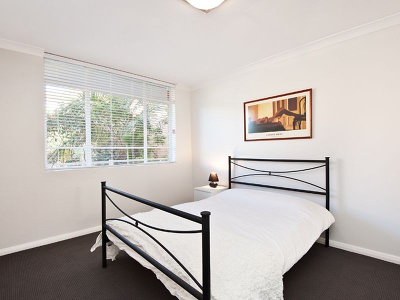 16/30 Ewart Street, Marrickville NSW 2204